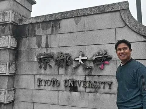 DOSEN UBB BICARA POLITIK TIMAH DI INGGRIS DAN KYOTO Raih Apresiasi sebagai Best Paper di Kyoto Jepang